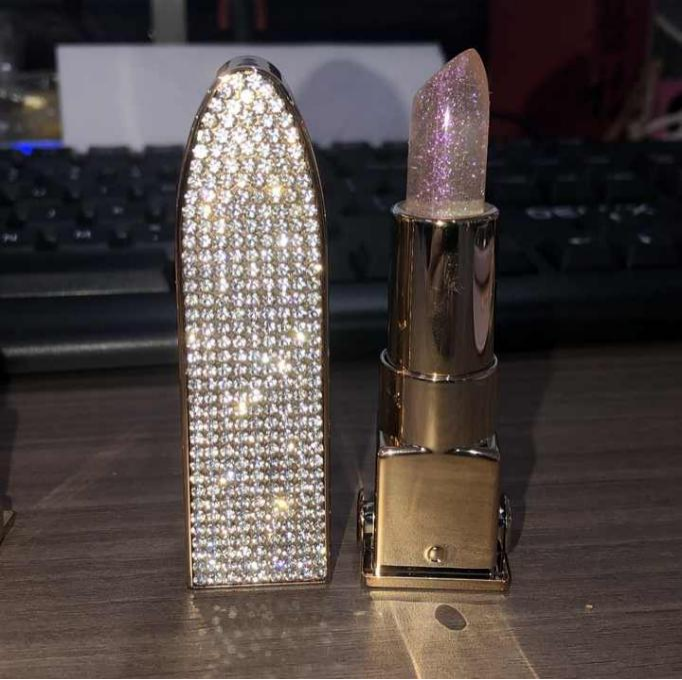 [41020103] Bálsamo labial con espejo