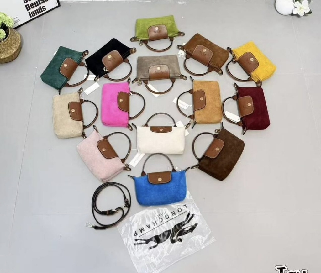[38010079] Cartera Longchamp Mini Terciopelo