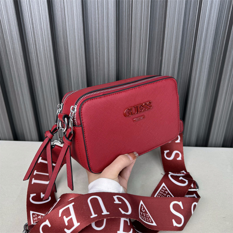 [43881018] Cartera Marca RP GUESS