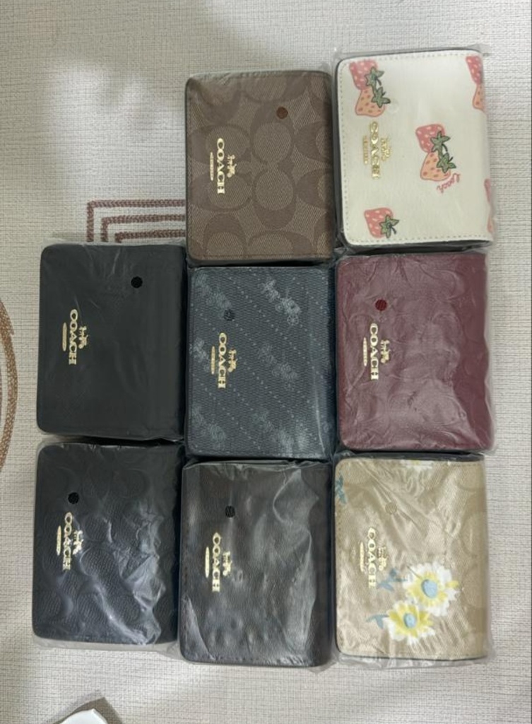 [3685010850] Cartera Mini Coach