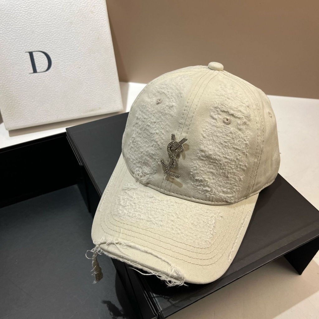 [43861028] Gorra YSL