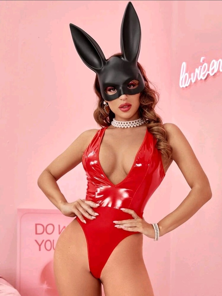 [314801100345] Body teddy de charol con escote pronunciado y protector facial de disfraz (S)