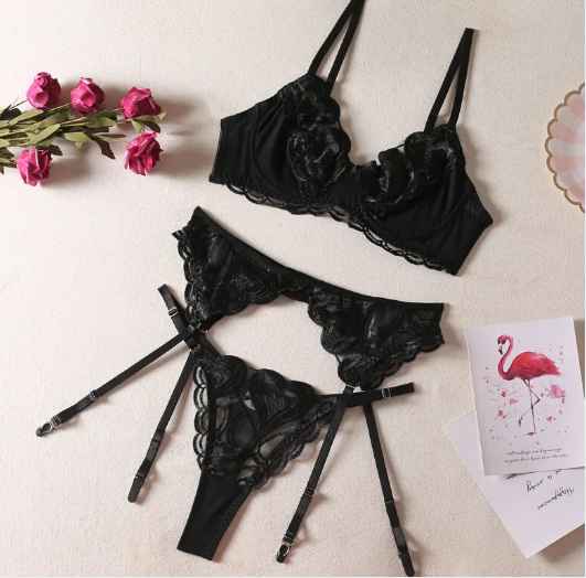 Lencería Sexy, ropa interior con bordado de encaje, conjunto de sujetador y bragas sexuales con realce de 3 piezas, tangas eróticas transparentes IY