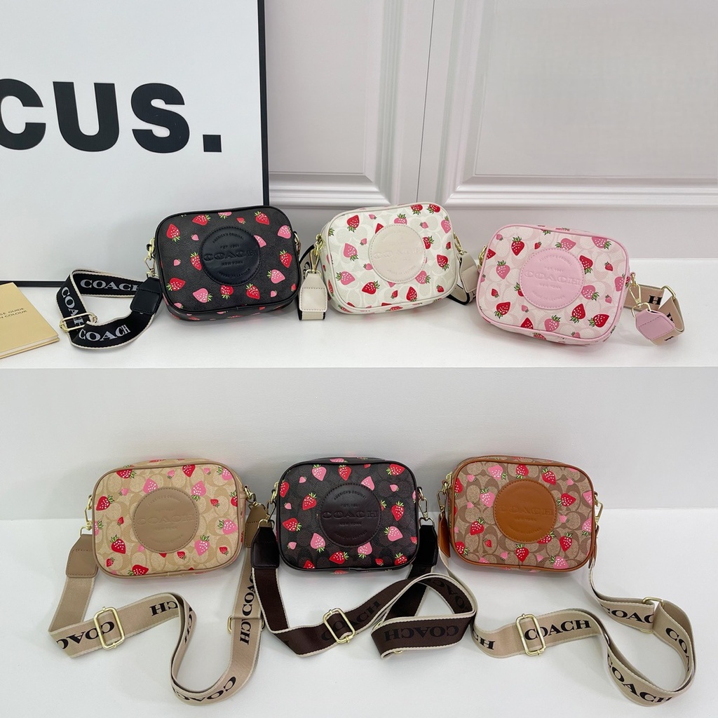 Cartera Coach Print