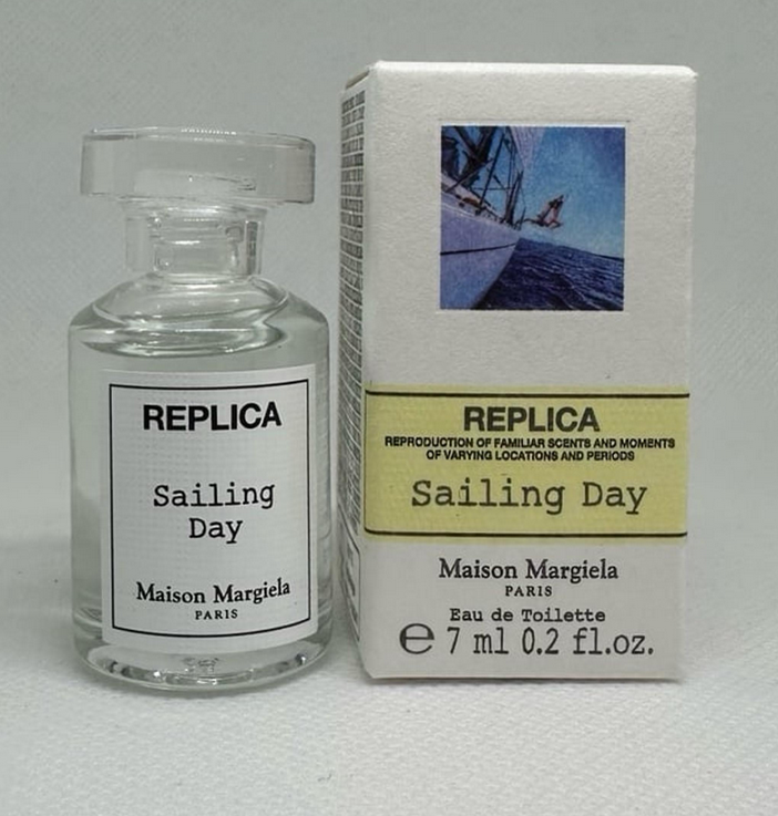 [3614271978714] Perfume Mini Replica Sailing Day 7ML