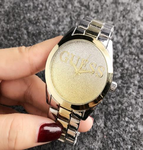 Reloj de marca Guess replica